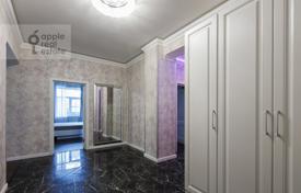 4-комнатная квартира 135 м² в Москве, Россия за $1 020 в неделю