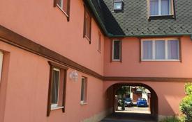 Дом в городе в Хайдусобосло, Хайду-Бихар, Венгрия за 989 000 €