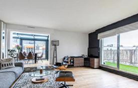 Стильная трехкомнатная квартира с прекрасным видом в XVI округе Парижа, Иль‑де-Франс, Франция за 1 595 000 €