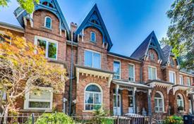 Квартира на Броадвью-авеню, Торонто, Онтарио,  Канада за C$1 239 000