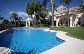Просторная вилла с частным садом, бассейном, гаражом и террасой, Сьерра Бланка, Испания за 5 950 000 €