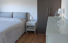 Квартира Продается недавно меблированная трехкомнатная квартира в Бртонигла за 190 000 €
