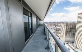 Квартира в Янг-стрит, Торонто, Онтарио,  Канада за C$1 143 000