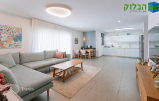 4-комнатная квартира в Ришон-ле-Цион за $770 000