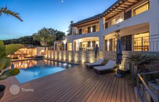 8-комнатная вилла в Кань-сюр-Мер за 3 490 000 €