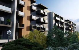 Четырехкомнатная квартира с высокими потолками в экологически чистом районе, Крцаниси, Тбилиси за $256 000