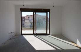 Новая квартира в 150 метрах от моря, Доньа Ластва, Черногория за 342 000 €