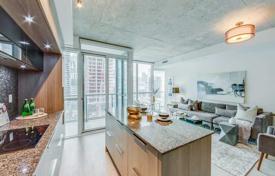 Квартира на Блю Джейс Вей, Олд Торонто, Торонто,  Онтарио,   Канада за C$976 000