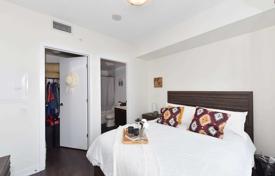 2-комнатная квартира в Лейк Шор Бульвар Запад, Канада за C$809 000