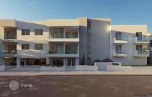 3-комнатная квартира 116 м² в Хлораке за 370 000 €