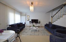 Меблированная двухуровневая квартира в резиденции с бассейном, в 300 метрах от моря, Кестель, Турция за $218 000