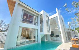 Новый комплекс вилл с бассейнами недалеко от пляжей, Пхукет, Таиланд за От $568 000