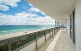 Элитные апартаменты с видом на океан в резиденции на первой линии от пляжа, Майами-Бич, Флорида, США за $4 795 000