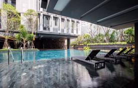 Кондоминиум в Ваттхане, Бангкок, Таиланд за $153 000