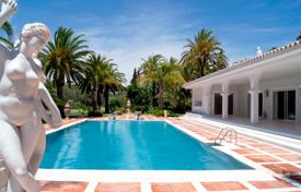 Вилла в средиземноморском стиле с бассейном, Марбелья, Коста-дель-Соль, Испания за 11 300 € в неделю