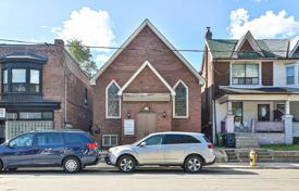 Дом в городе в Олд Торонто, Торонто, Онтарио,  Канада за C$2 285 000