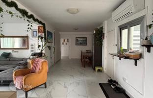 4-комнатный пентхаус 220 м² в Неаполисе за 600 000 €