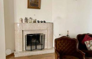 4-комнатная квартира 224 м² в Сабуртало за $350 000