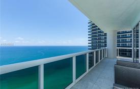 Уютная квартира с видом на океан в резиденции на первой линии от пляжа, Халландейл Бич, Флорида, США за $1 800 000