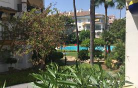 Апартаменты с террасой и гаражом в жилом комплексе с садом, бассейном и теннисным кортом, Марбелья, Испания за 545 000 €