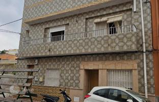 6-комнатный таунхаус 200 м² в Аликанте за 325 000 €