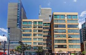 Квартира на Эглинтон-авеню Восток, Торонто, Онтарио,  Канада за C$873 000
