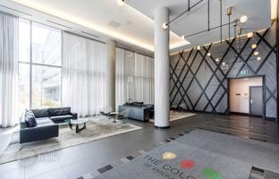 7-комнатная квартира в Норт-Йорке за C$971 000