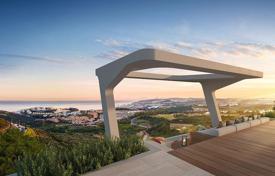 Эксклюзивные апартаменты с видом на море на гольф-курорте в Касаресе за 1 001 000 €