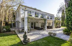 Уникальная вилла с бассейном, террасой и садом, Санта-Гертрудис, Ибица, Испания за 13 200 € в неделю
