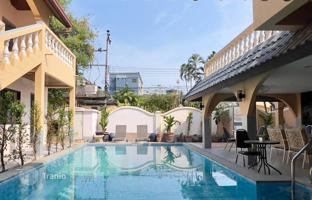 12-комнатная вилла 350 м² в Паттайе за $566 000