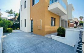 2-комнатный таунхаус в городе Лимассоле, Кипр за 690 000 €