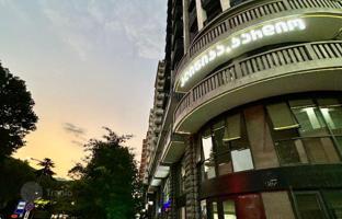 3-комнатная квартира 96 м² в Сабуртало за $200 000