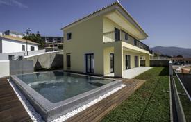 Новая вилла с бассейном, Фуншал, Португалия за 1 800 000 €