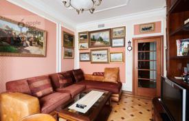 3-комнатная квартира 175 м² в Москве, Россия за $1 020 в неделю