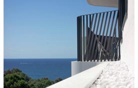 Квартиры и таунхаусы в новом комплексе на берегу моря, Вильяхойоса, Аликанте, Испания за 390 000 €