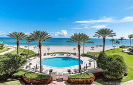 Элегантные четырехкомнатные апартаменты на первой лини от океана, Майами-Бич, Флорида, США за 3 444 000 €
