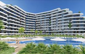Новая резиденция с бассейнами, конференц-залом и собственным пляжем рядом с аэропортом, Алания, Турция за От $194 000