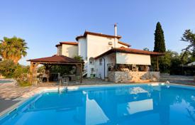 Трёхуровневая вилла с бассейном рядом с Дрепано, Пелопоннес, Греция за 395 000 €