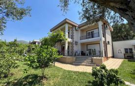 Меблированный дом с террасами и живописным видом, Бар, Черногория за 500 000 €