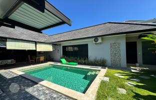 3-комнатная вилла 200 м² в Сануре за $276 000