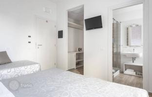 Вилла 2 450 м² в Фоллонике за 4 900 000 €