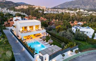 11-комнатная вилла 310 м² в Нуэва Андалусии за 3 750 000 €