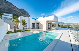 3-комнатная вилла 129 м² в Полопе за 649 000 €
