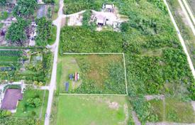 Земельный участок в Майами, США за 240 000 €