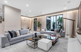 5-комнатный дом 446 м² в Дорале за $2 500 000