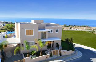 2 новые виллы в ЖК в Хлораке за От 2 529 000 €