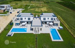 10-комнатный дом 538 м² в Бртонигла за 2 200 000 €