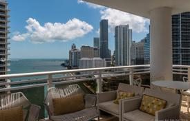 Трехспальные современные апартаменты всего в шаге от океана, Майами, Флорида, США за 1 670 000 €
