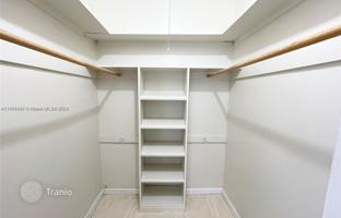 2-комнатная квартира в кондо 111 м² в Халландейл Бич за $445 000