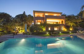 Современная трехэтажная вилла недалеко от пляжа в Лимни, остров Корфу, Греция за 9 400 € в неделю